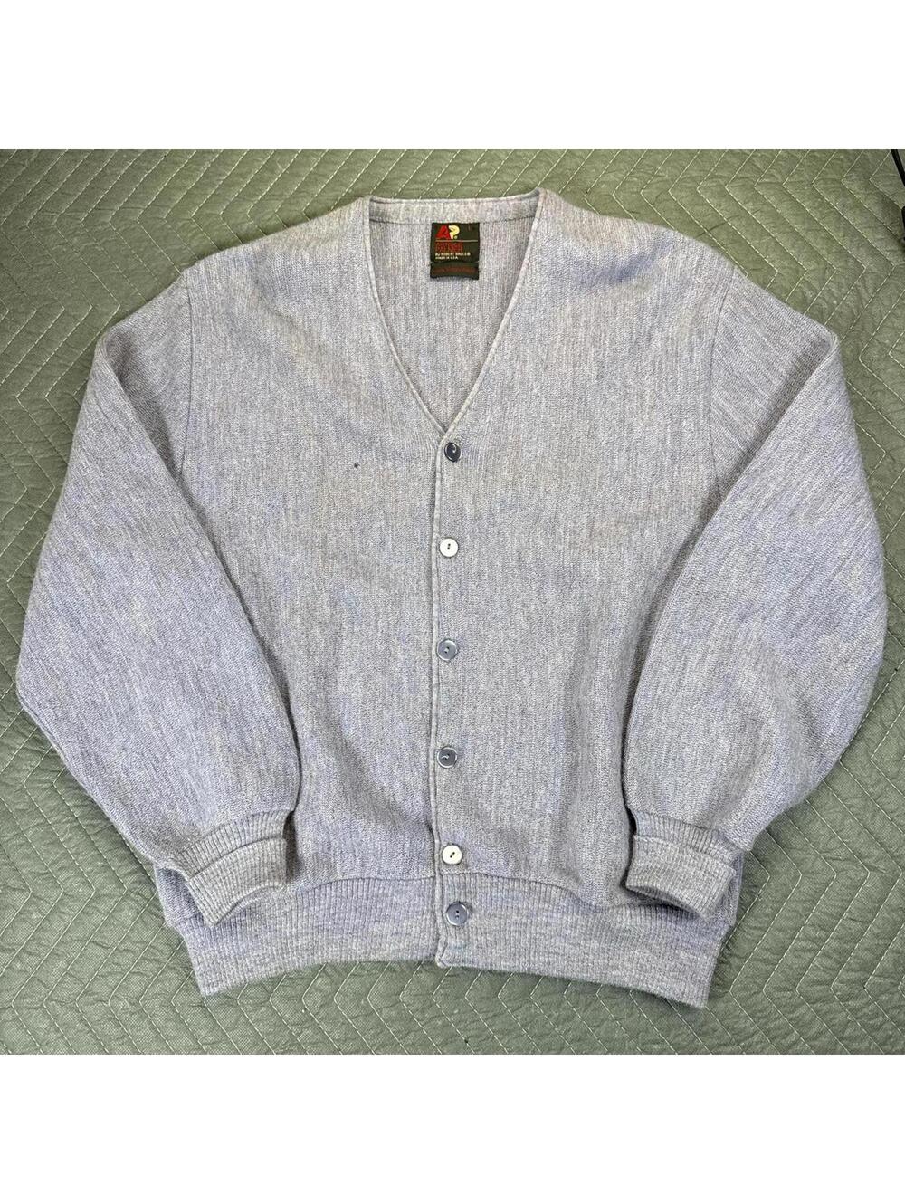 Vintage Arnold Palmer cardigan womens large